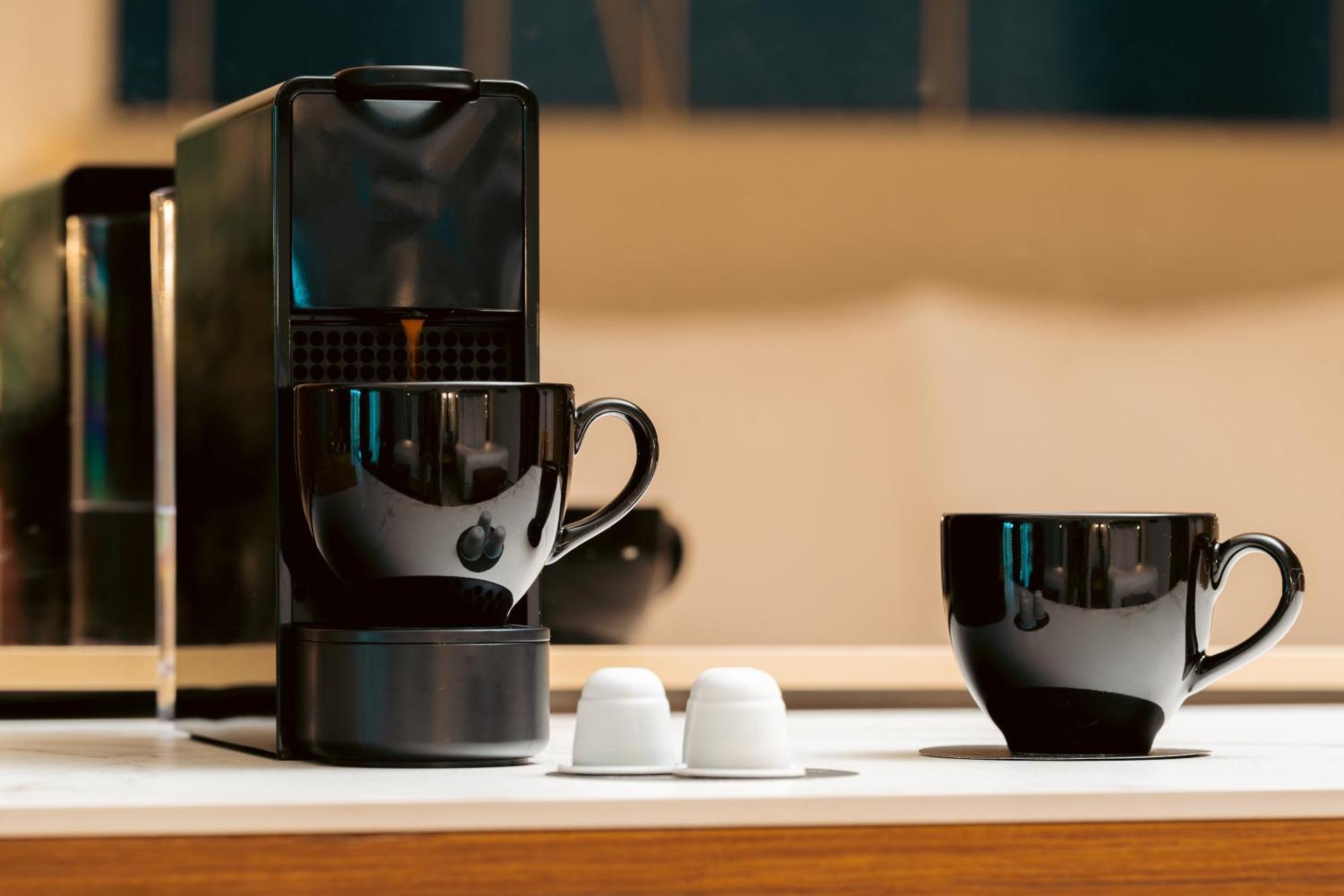 Hard Rock Hotel & Casino Punta Cana (Adults Only) מראה חיצוני תמונה A single serve coffee machine