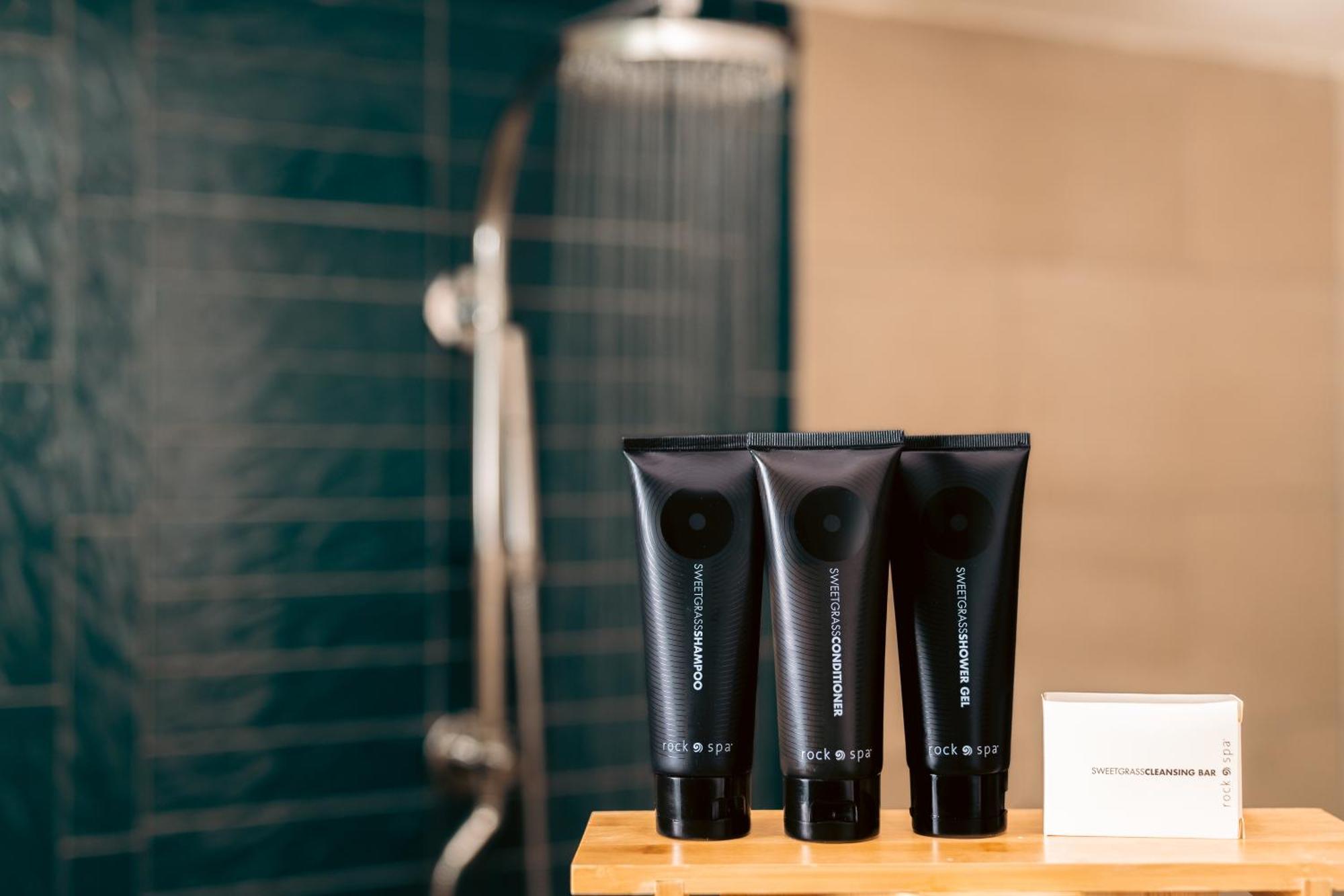 Hard Rock Hotel & Casino Punta Cana (Adults Only) מראה חיצוני תמונה Shower gel